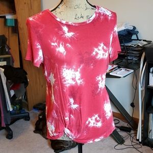 Cloud Chaser red/white tie dye shirt size Medium